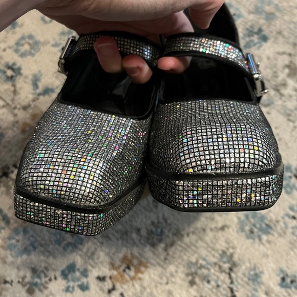 Gianni Bini Silver Disco Mary Jane Block Heels 🪩 - Picture 9 of 17